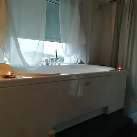 Afentes Bed & Breakfast *